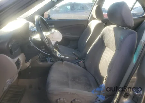 2004 Nissan Sentra 1.8 z USA, uszkodzony, nr VIN 3N1CB51D64L890585